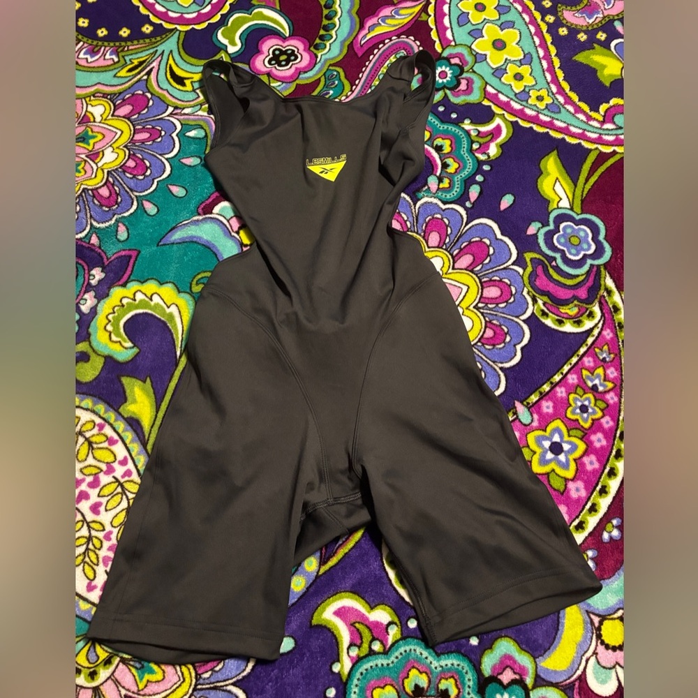 NWT Les Mills Reebok Weightlifting BodySuit. Size Small